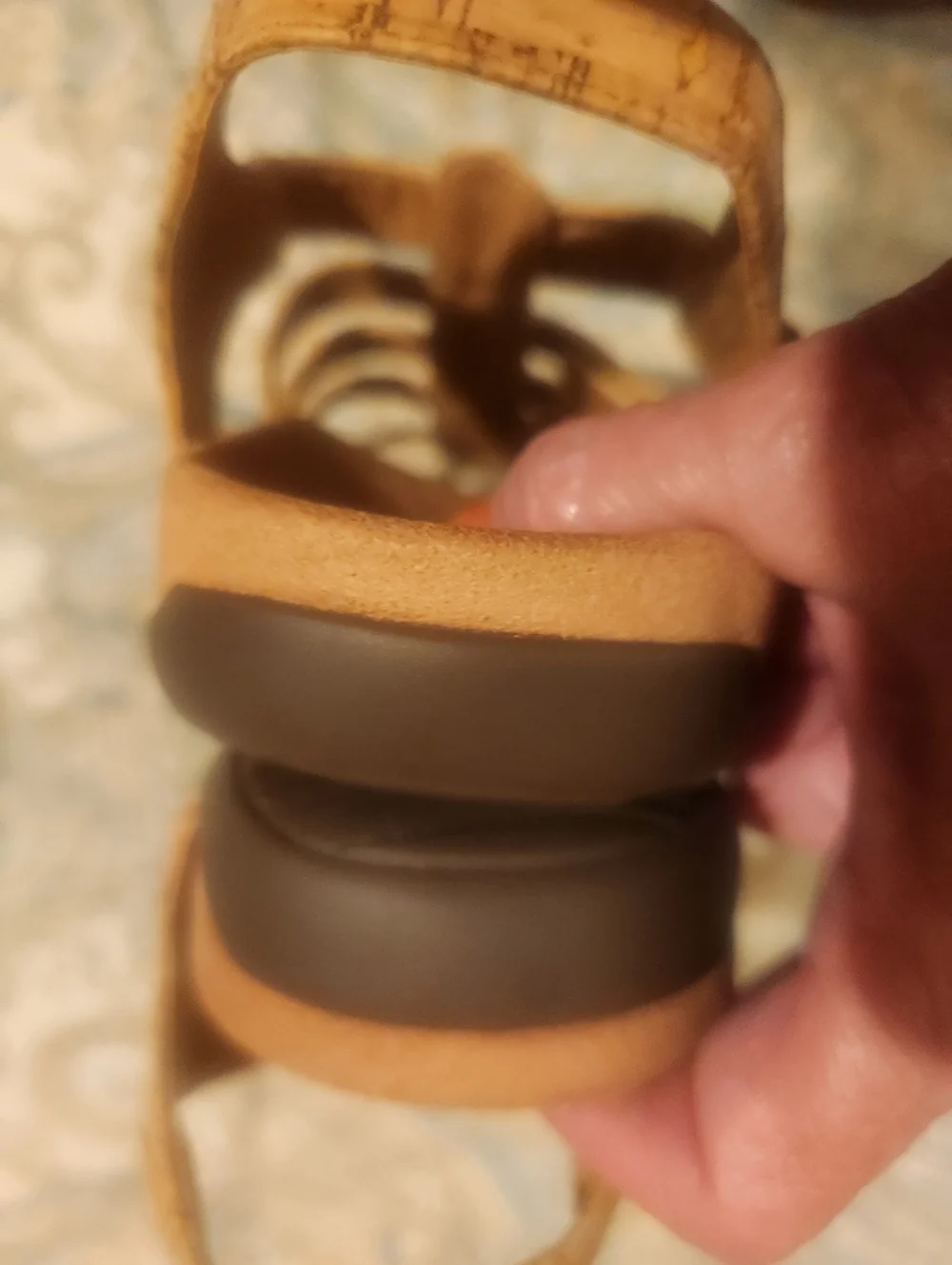 Vionic Cork Tan Strappy Sandals Sz 9 - Picture 4 of 6